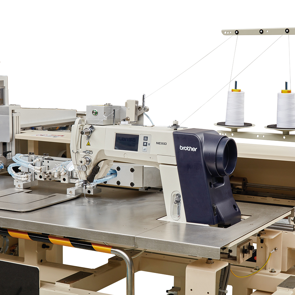 Automatic-Knited-Pocket-Attaching-Machine